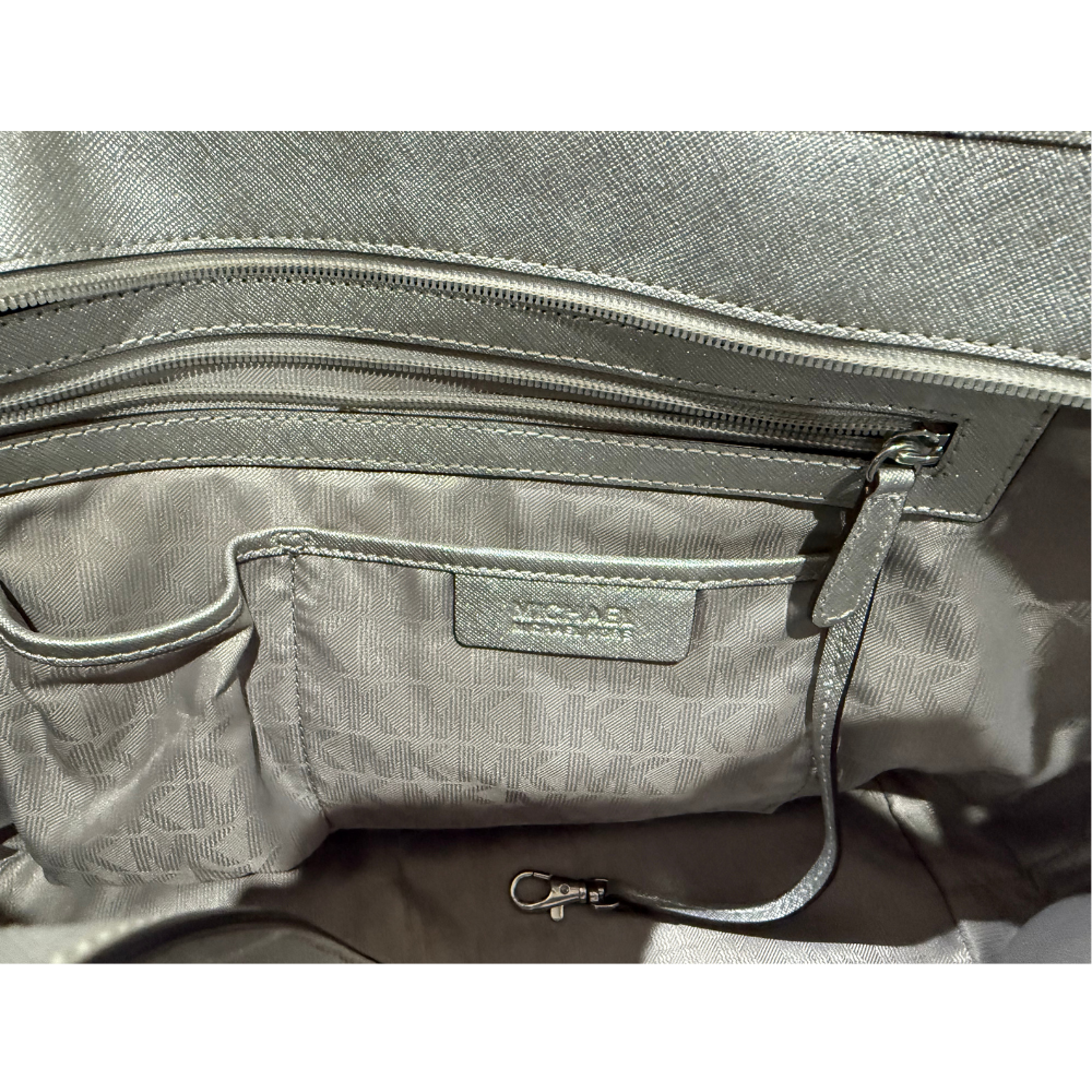 Michael Kors Silver Saffiano Leather Tote – Pre-Loved (Excellent Condition)