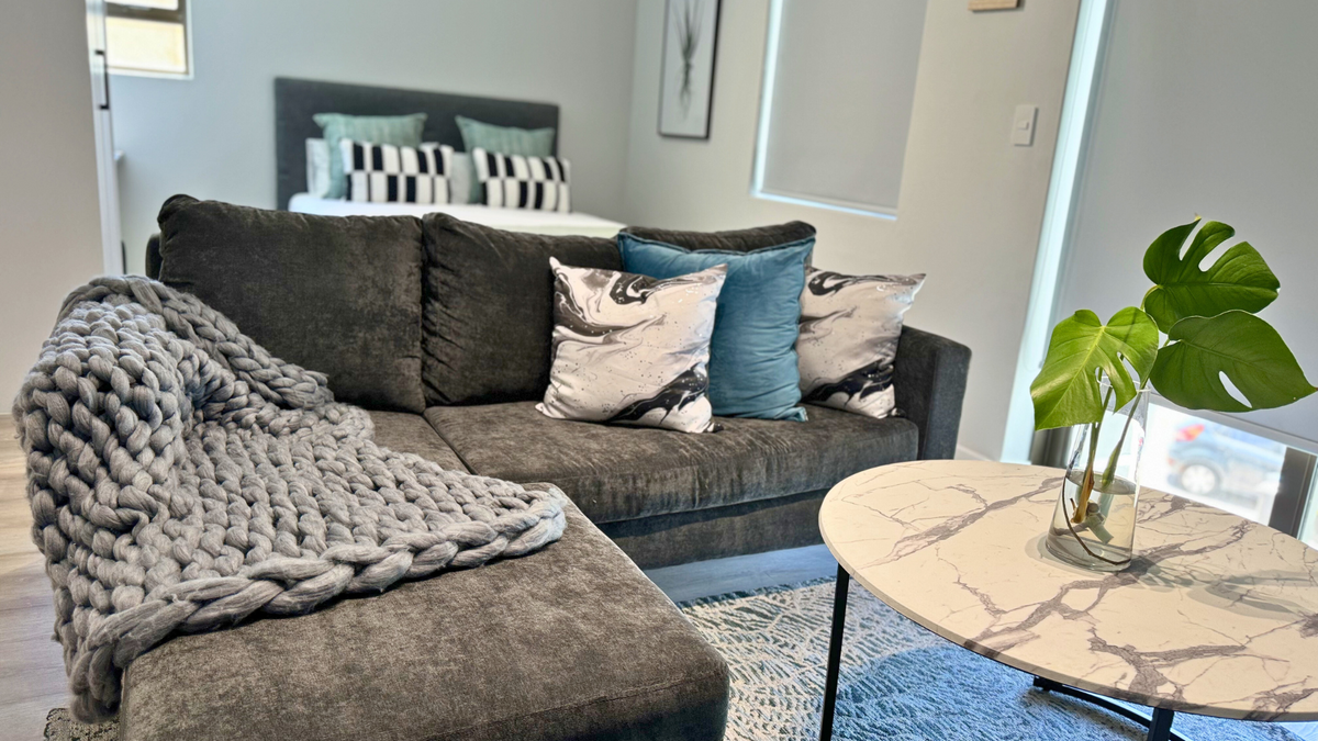 Luxe Loft · Lounge