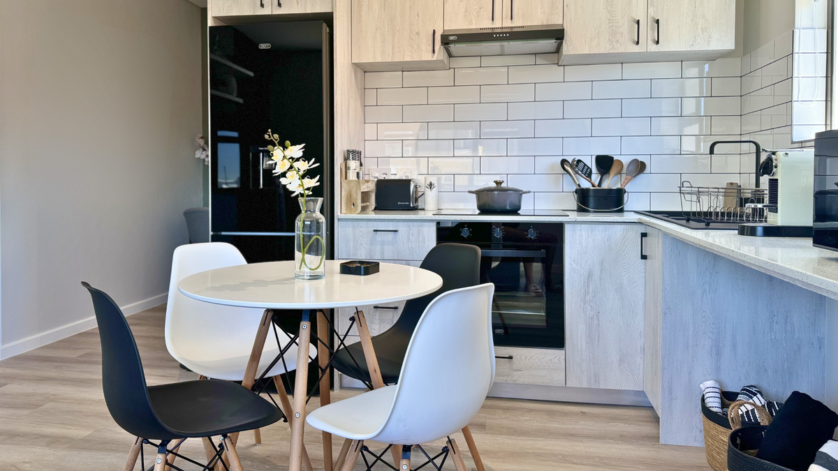 Luxe Loft · Kitchen and dining