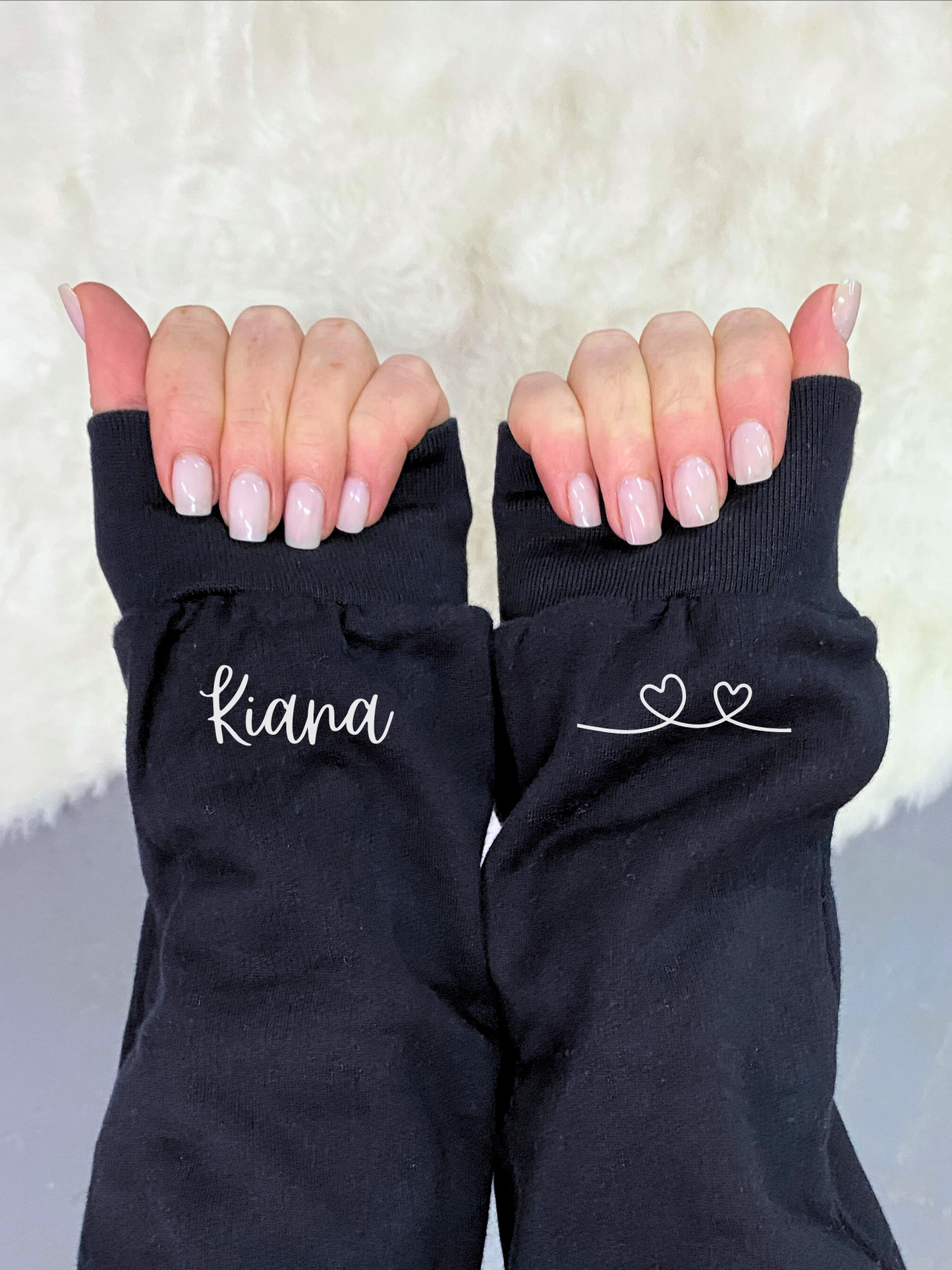 GRANDMA SWEATER - BLACK