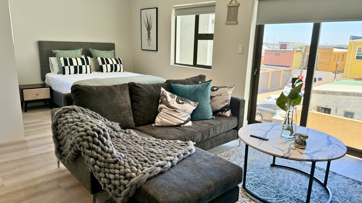 Luxe Loft · Living