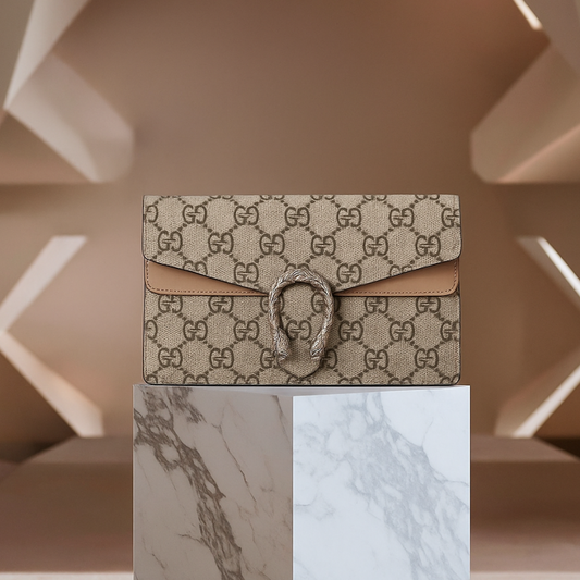 Gucci Dionysus GG Supreme Bag