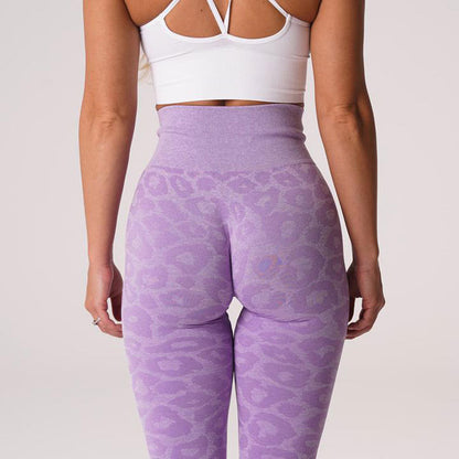 Seamless Leopard Leggings